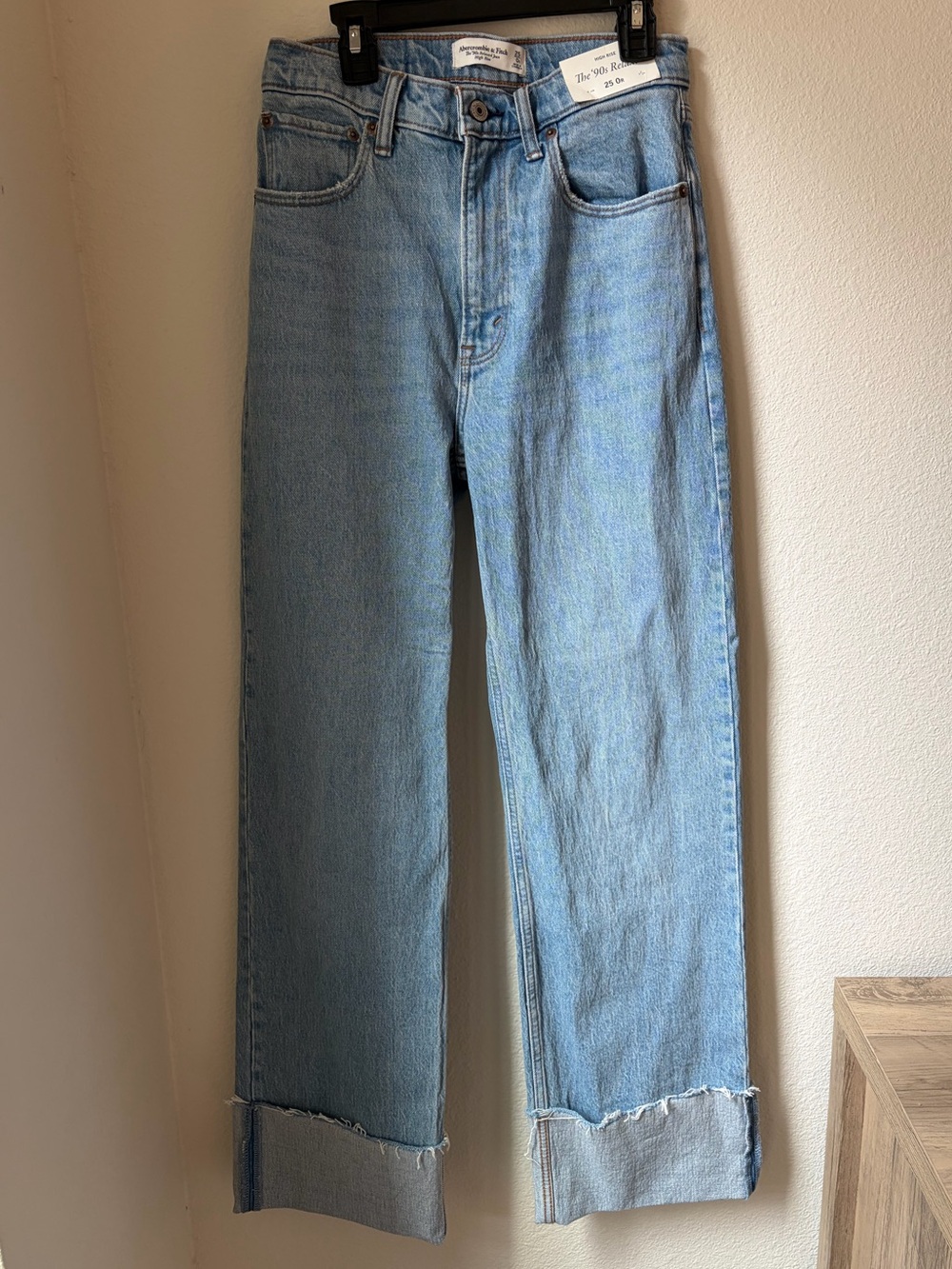 Abercrombie 90’s High Rise Relaxed Jeans - Cuffed Hem, Light Wash